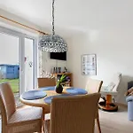 Haus Halligblick Apartment